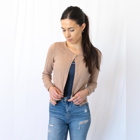 H&M Cardigan - Picture 4 of 6